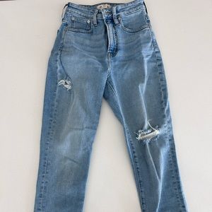 Great condition - Madewell The Curvy Perfect Vintage Jean size 23 Free Shipping